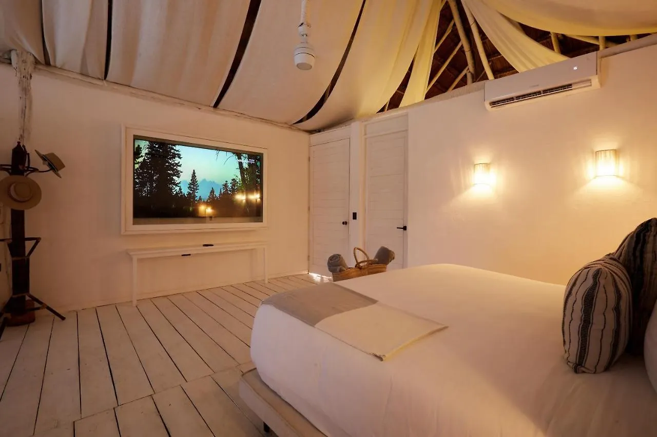 Roc Luxe Tulum Hotel