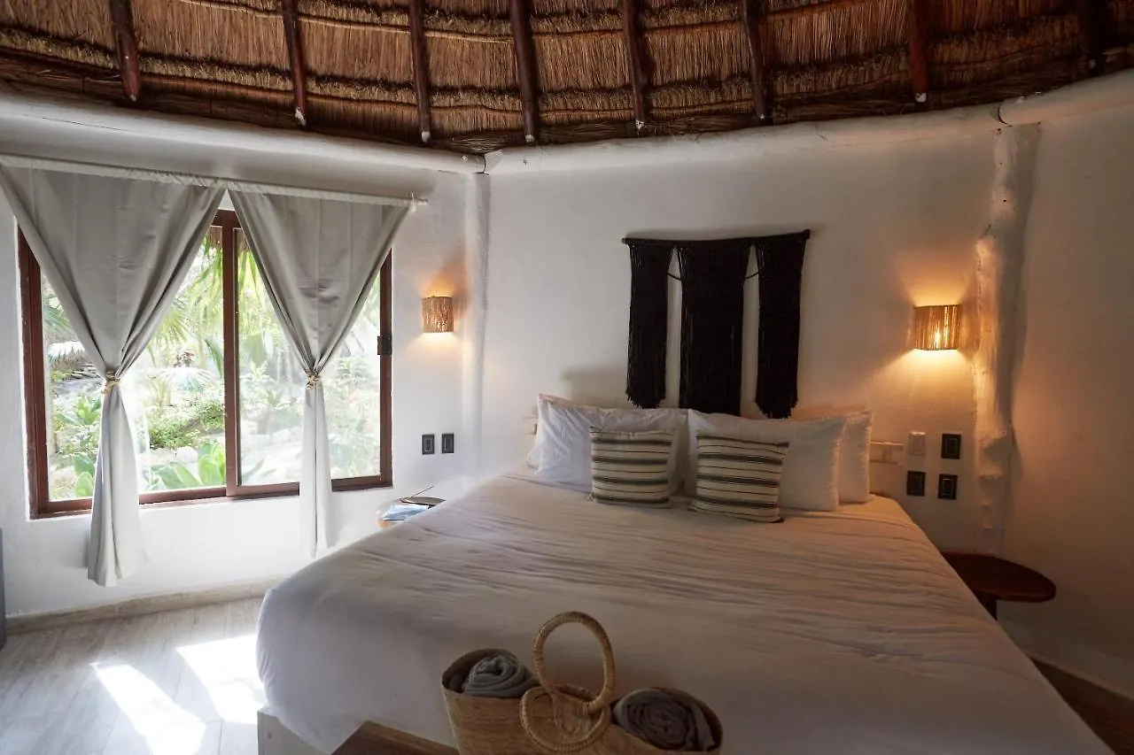*****  Roc Luxe Tulum Hotel Mexikó