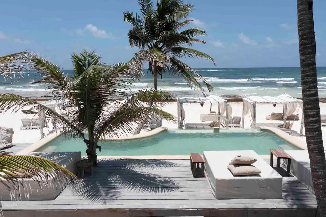 *****  Roc Luxe Tulum Hotel Mexikó